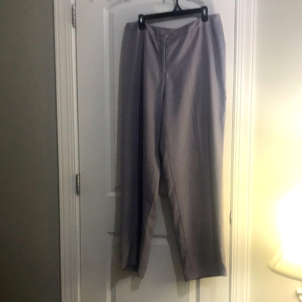 Woman’s lavender Gray Lined trousers size 16